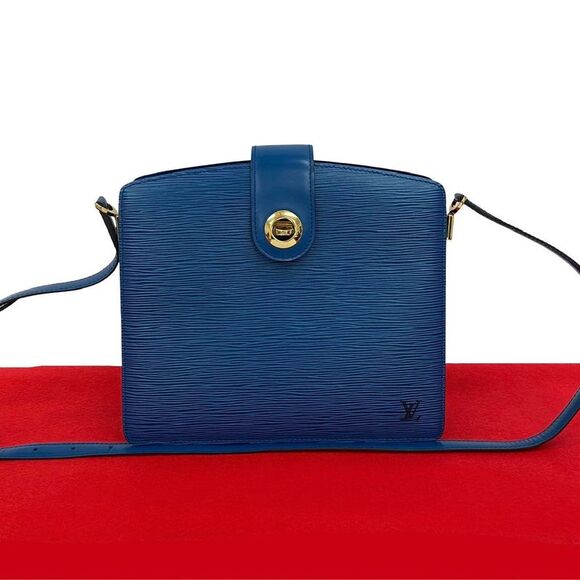 Louis Vuitton Capucines Epi Leather Shoulder Bag - Picture 1 of 10